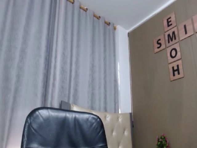 Live sex webcam photo for ScarletDsire #269239238