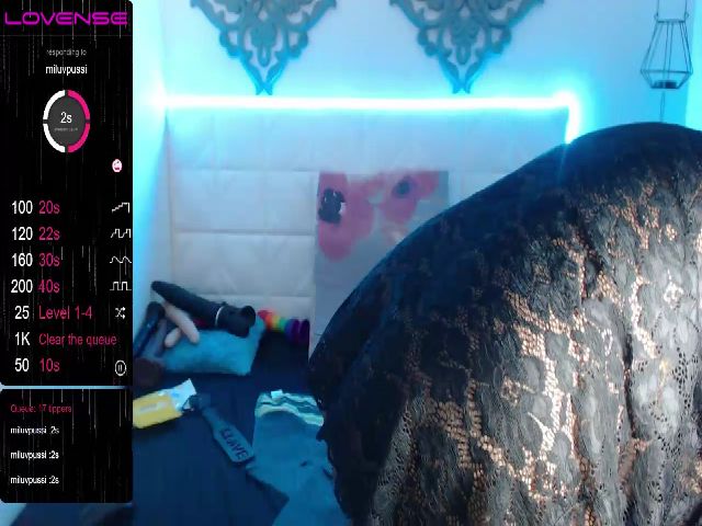 Live sex webcam photo for Charlotteskin #269240621