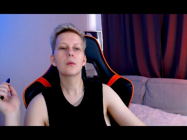 Live sex webcam photo for Oh_daisy #269235398