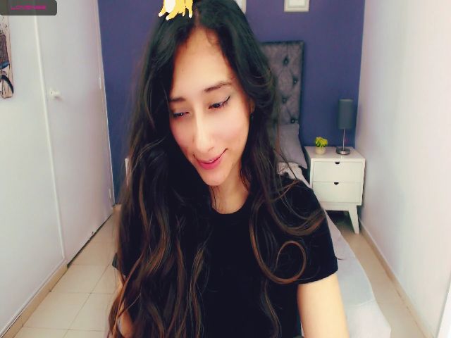 Live sex webcam photo for anniesclub #269230930