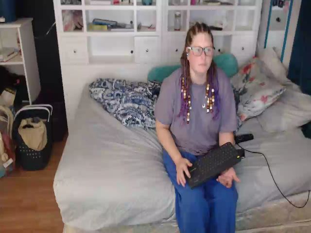 Live sex webcam photo for SweetNSouthrn #269235227