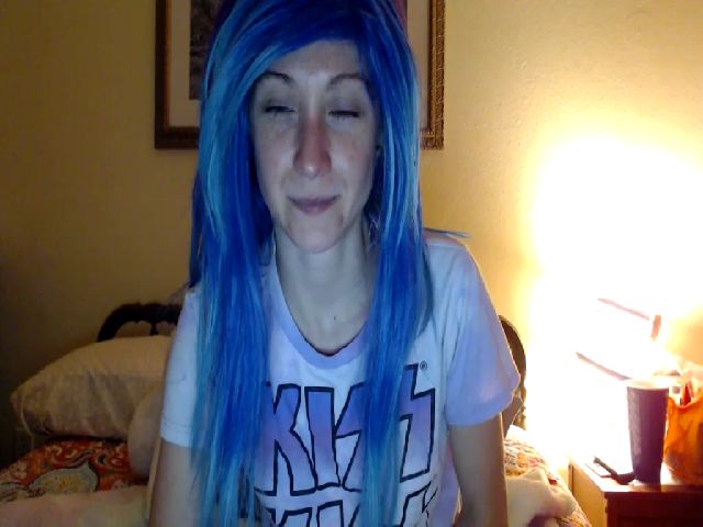 Live sex webcam photo for xKawaiiQueenx #269231262