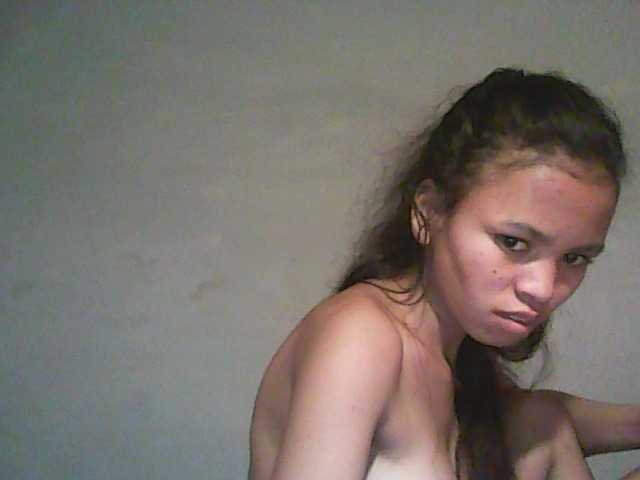 Live sex webcam photo for Maelah #269242746