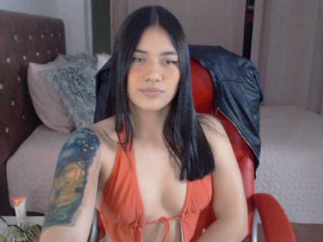 Live sex webcam photo for CatalinaLyons #269228219