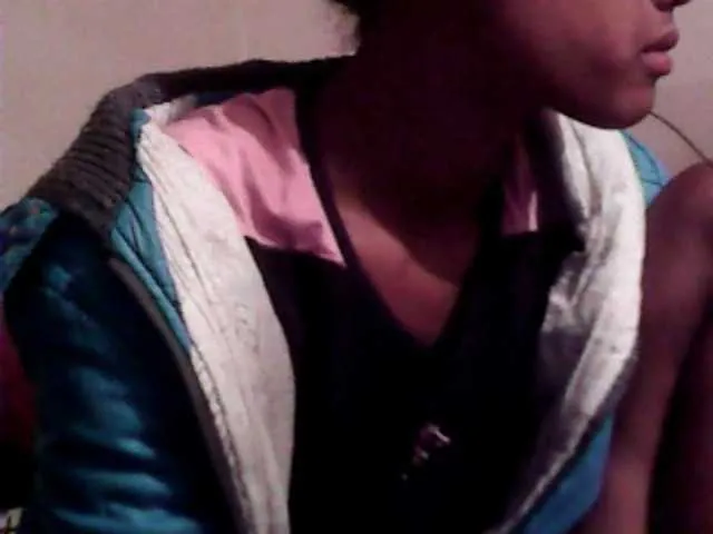 Live sex webcam photo for YourEbonyToy #269233074