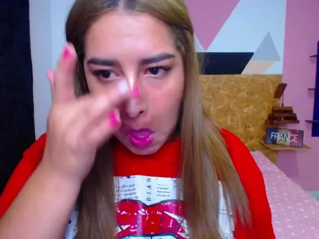 Live sex webcam photo for MelaniRice #269237036
