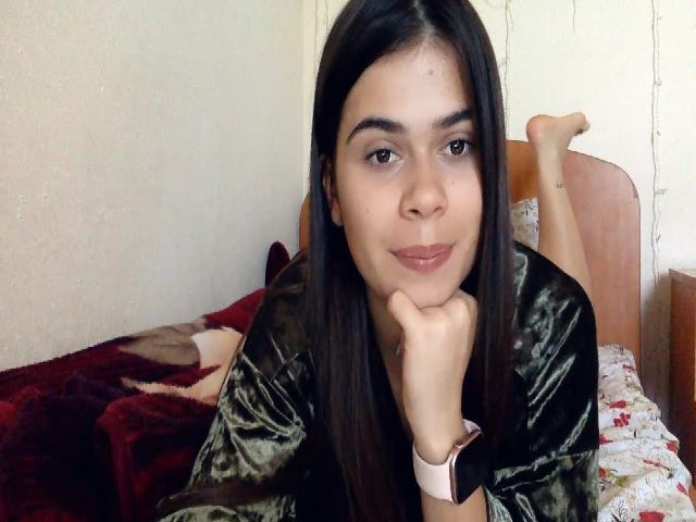 Live sex webcam photo for ShyGirl73 #269238035