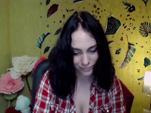 Live sex webcam photo for Lillit_Mars #269235022