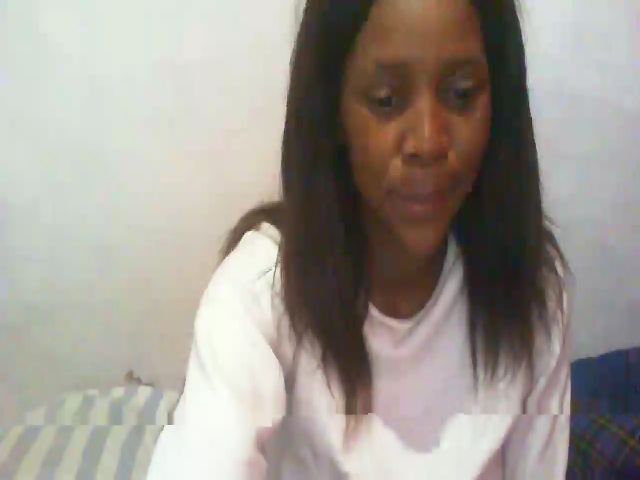 Live sex webcam photo for Sweetass002 #269245218