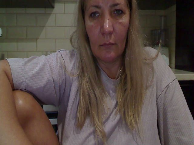 Live sex webcam photo for HeyHeyGrey #269230845