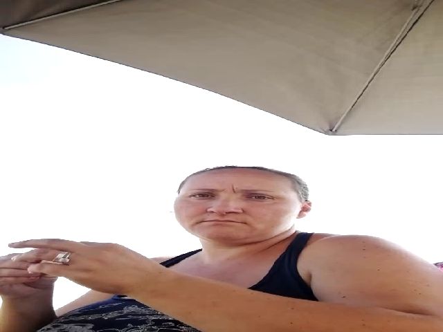 Live sex webcam photo for LaraXXX33 #269237678