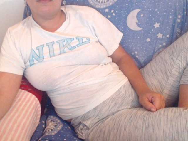 Live sex webcam photo for carlastar00 #269246947