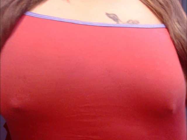 Live sex webcam photo for dirtywoman #269247246