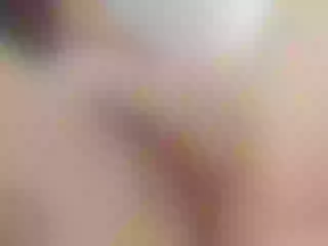 Live sex webcam photo for -HotGirl19- #269255984