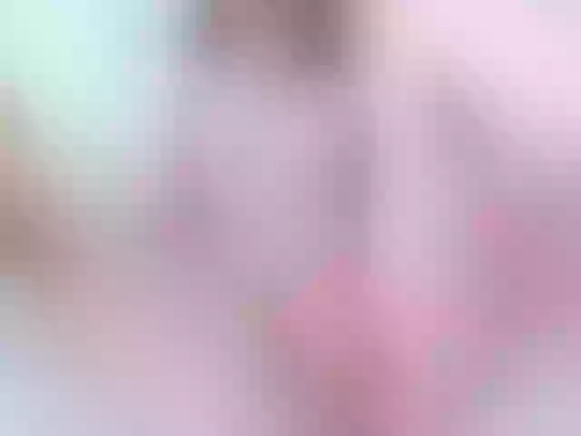 Live sex webcam photo for MuaMuaMary11 #269255462