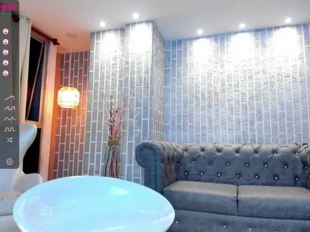 Live sex webcam photo for ChelseaMills #269251117