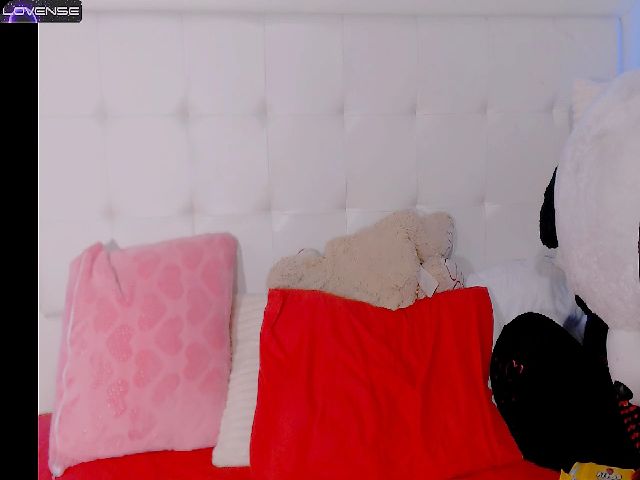 Live sex webcam photo for Lucy_park #269262478