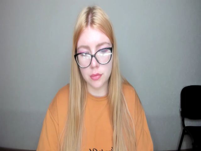 Live sex webcam photo for milafix #269263045