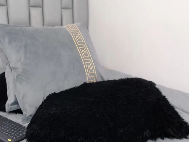 Live sex webcam photo for Manelik_benz #269247026