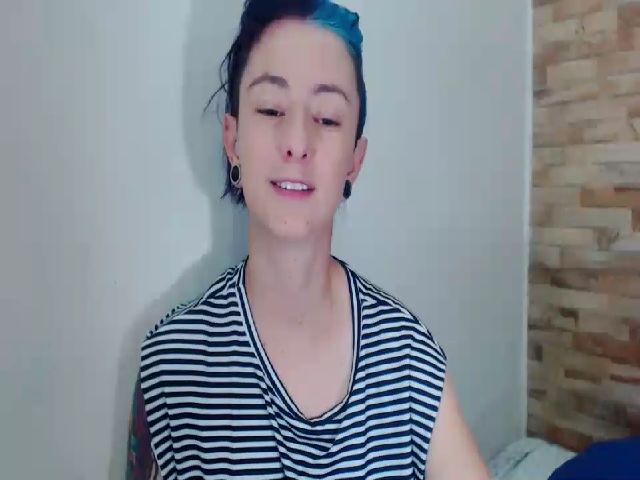 Live sex webcam photo for poison_blue #269258619