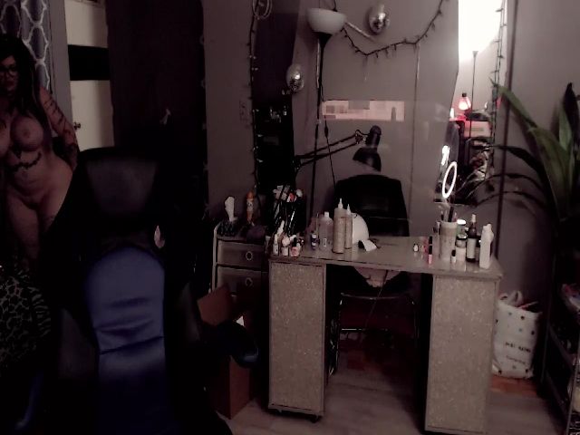 Live sex webcam photo for BoootySTAR #269252154