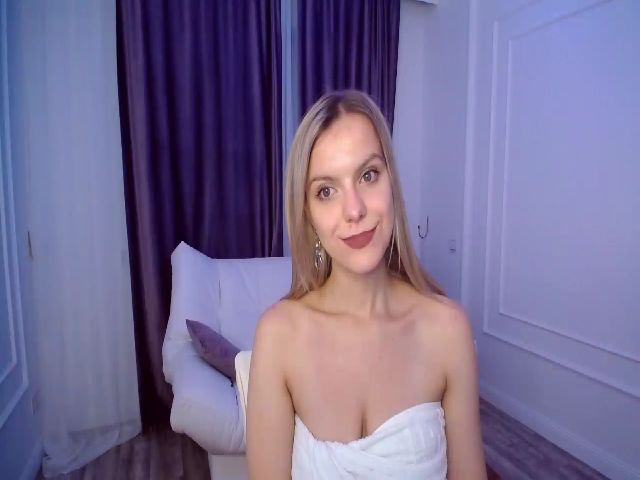 Live sex webcam photo for SolveMysecret #269248462