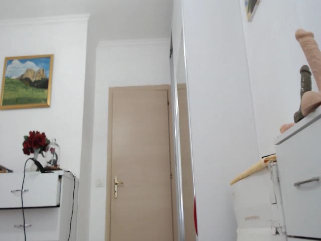 Live sex webcam photo for Ohhhhxo #269253393