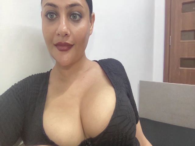 Live sex webcam photo for BlueHeartAlex #269262512