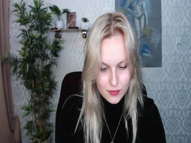 Live sex webcam photo for Dorina_xX #269259644