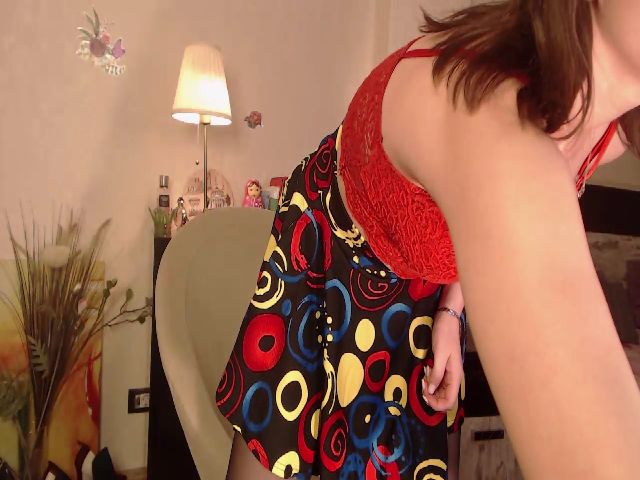 Live sex webcam photo for OzzyVal #269248626