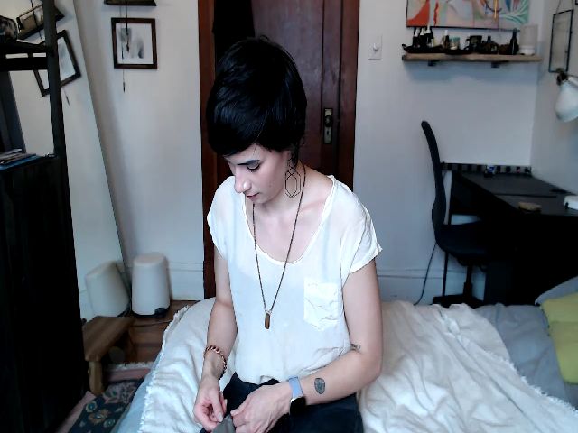 Live sex webcam photo for Gamine_dream #269260145