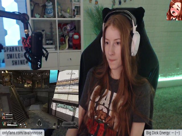 Live sex webcam photo for AvalynnRose #269248303