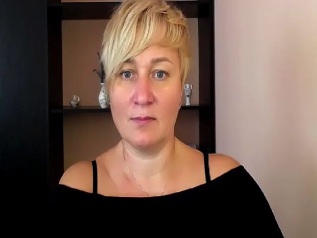 Live sex webcam photo for KailyMey #269257209