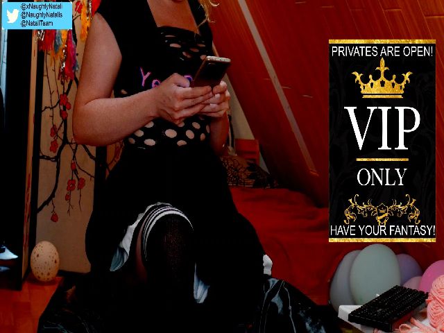 Live sex webcam photo for XNaughtyNat #269252796