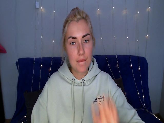 Live sex webcam photo for TrishKlein #269255103