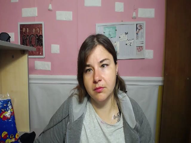 Live sex webcam photo for MonLais #269252441