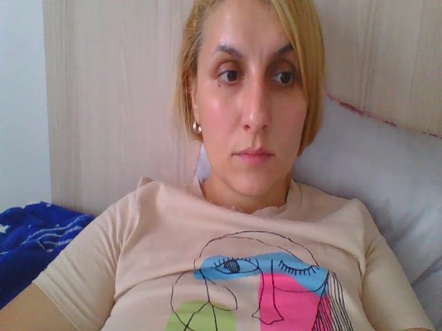 Live sex webcam photo for squirtvicky #269257786