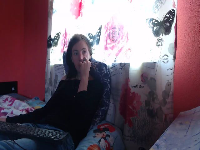 Live sex webcam photo for HOT_JULLYXXX #269257618