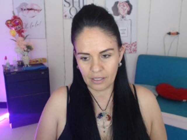 Live sex webcam photo for karla-suggar #269247129