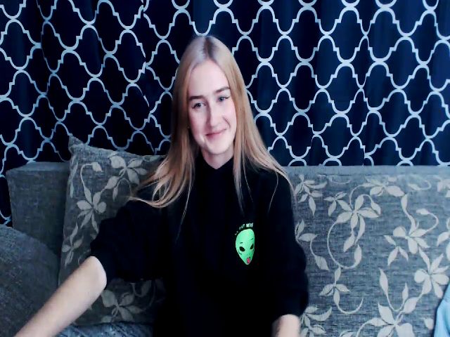 Live sex webcam photo for Honey_dream #269262596