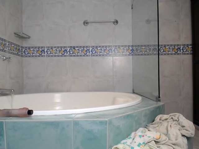 Live sex webcam photo for jhasminbrown #269251462