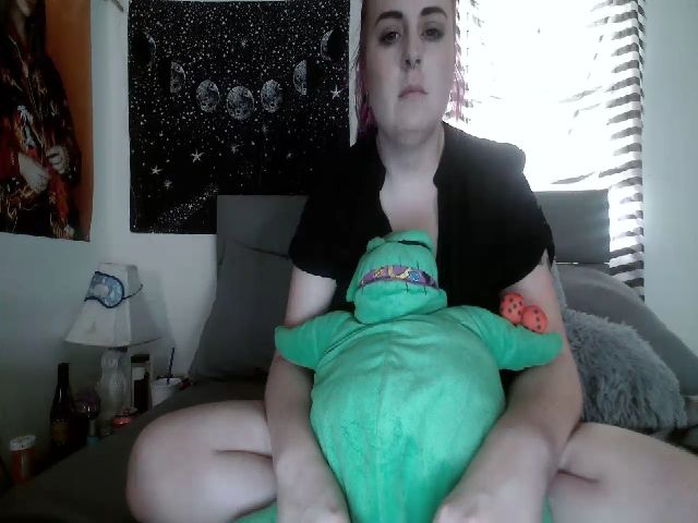 Live sex webcam photo for Weetziebabe #269258748