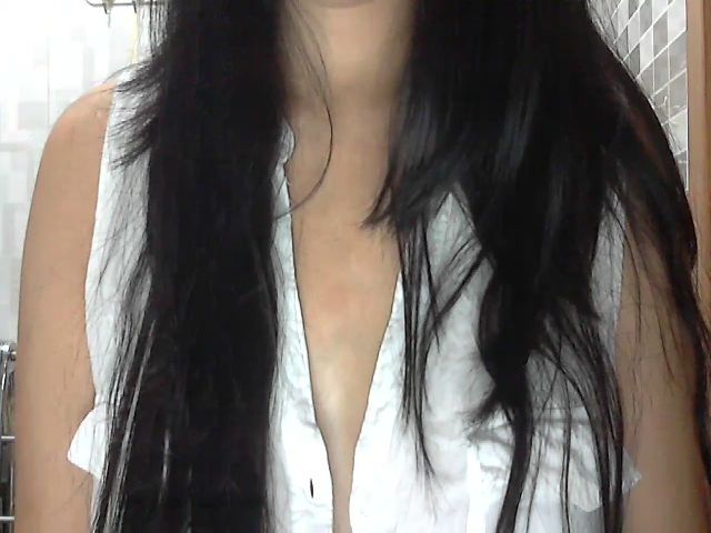 Live sex webcam photo for SweetYuna #269258585