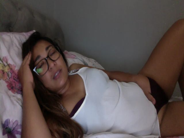 Live sex webcam photo for NewKristine23 #269264791