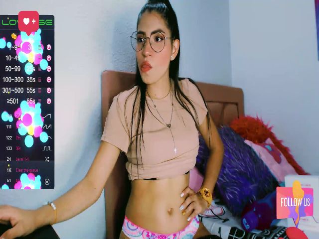 Live sex webcam photo for Emma_18x #269265297