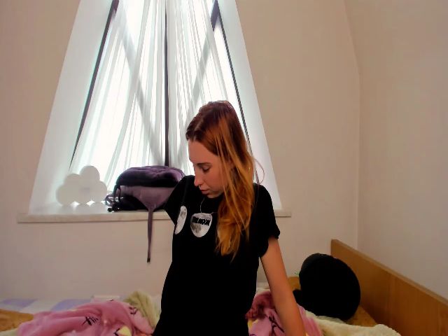 Live sex webcam photo for Viviket #269257115