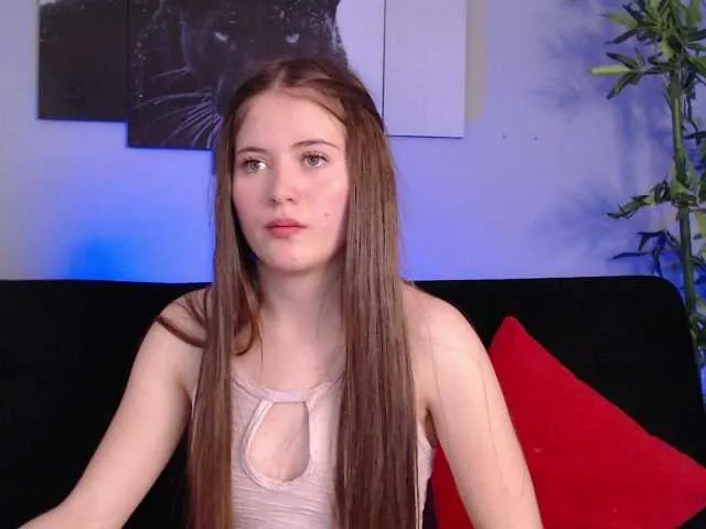 Live sex webcam photo for violet-03 #269262181