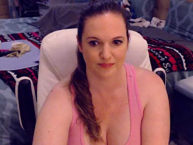 Live sex webcam photo for NinaJaymes #287908492