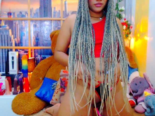 Live sex webcam photo for Eloveskamy #269276164