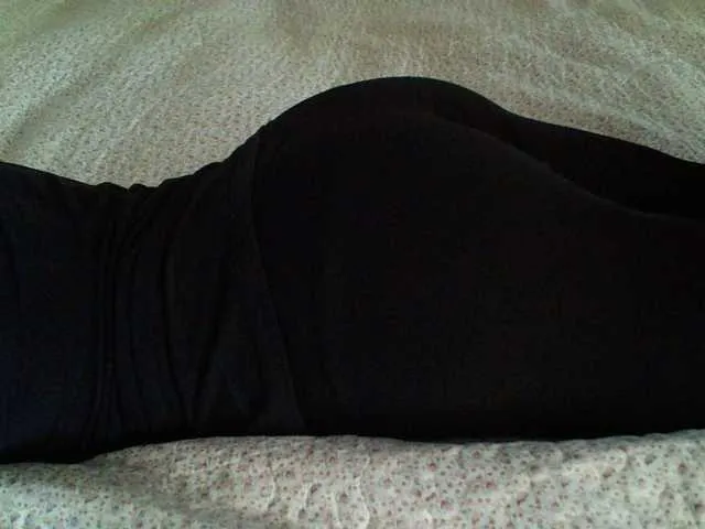 Live sex webcam photo for liZAAAZ #269275677